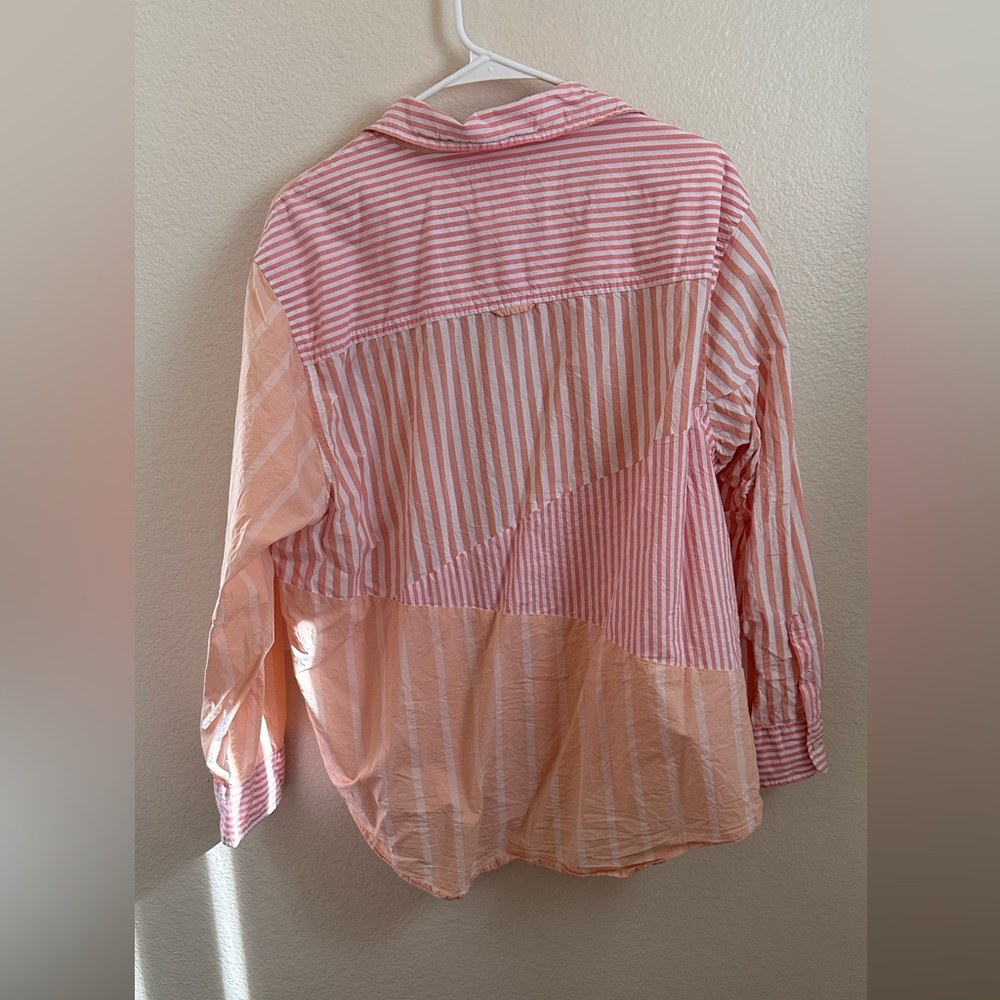 Linen Button Up - Picture 2 of 3